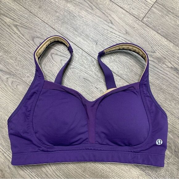 LuLuLemon Ta Ta Tamer Purple Sports Bra Size 32D - Picture 1 of 5